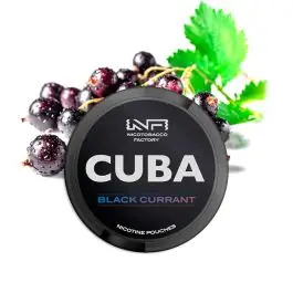 CUBA Nicotine Pouches Black Currant Strong Dose mit All-White-Beuteln und Johannisbeeren-Design