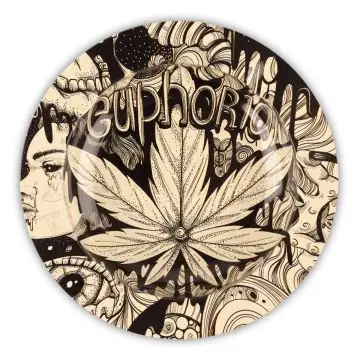 Euphoria Premium Metal Ashtrey Mystical runder Metall-Aschenbecher mit detailreichem mystischen Motiv