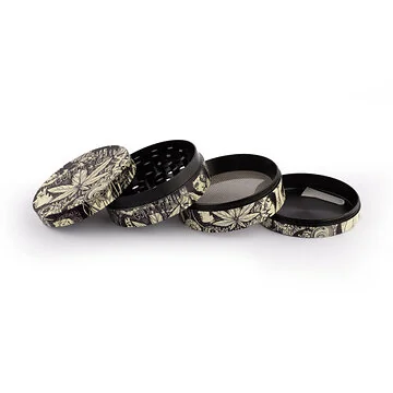 Euphoria Metal Grinder Mystical vierteiliger Kräutergrinder aus Metall mit mystischem Motiv