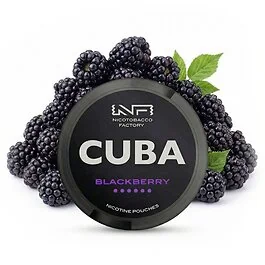 CUBA Nicotine Pouches Blackberry Strong Dose mit herber Brombeere auf weißem Hintergrund