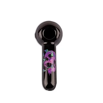 Euphoria Premium Glas Pipe Skull with mushrooms aus Borosilikatglas im detailreichen Totenkopf- und Pilz-Design